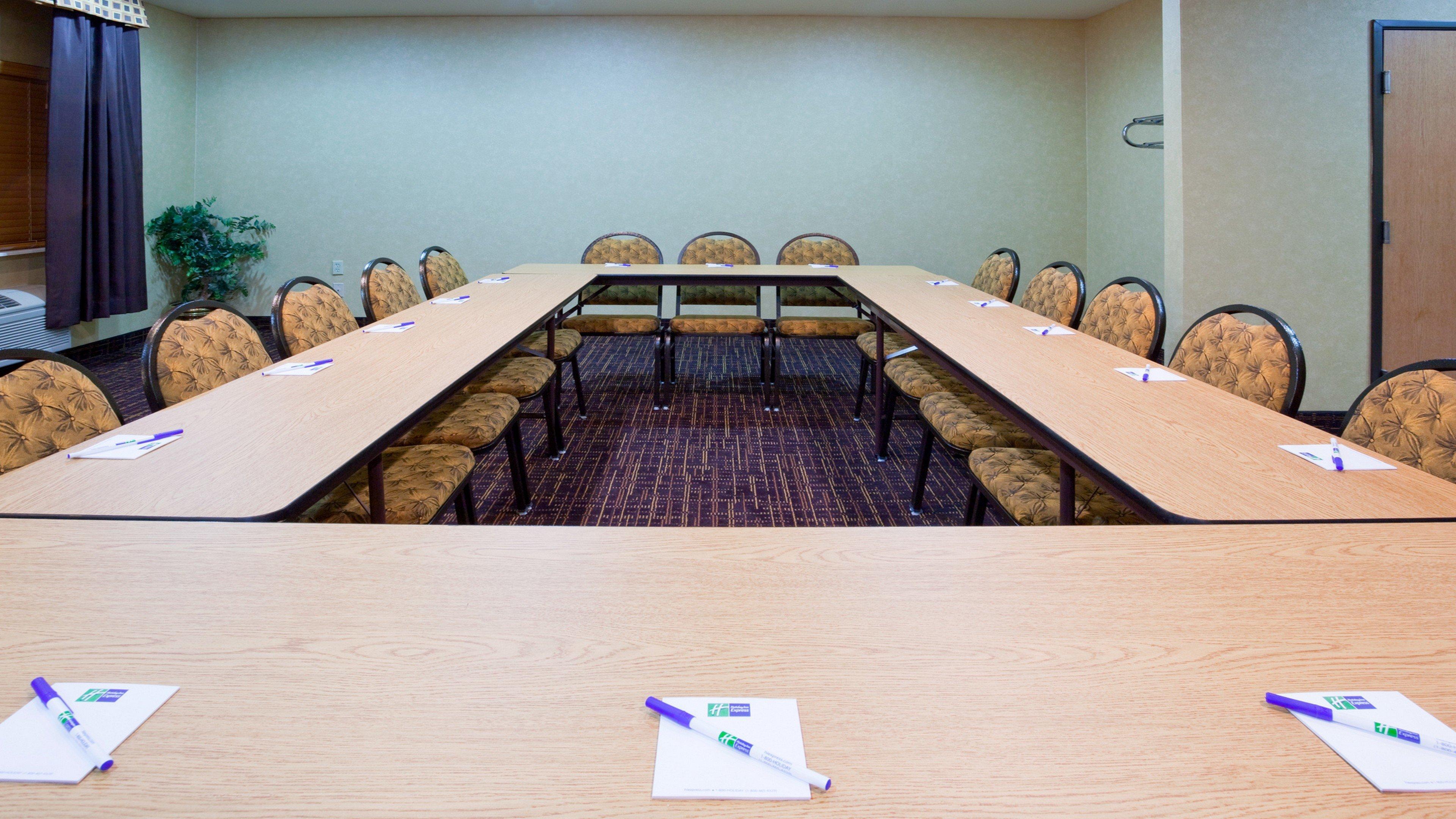 Holiday Inn Express Deforest By Ihg Екстериор снимка