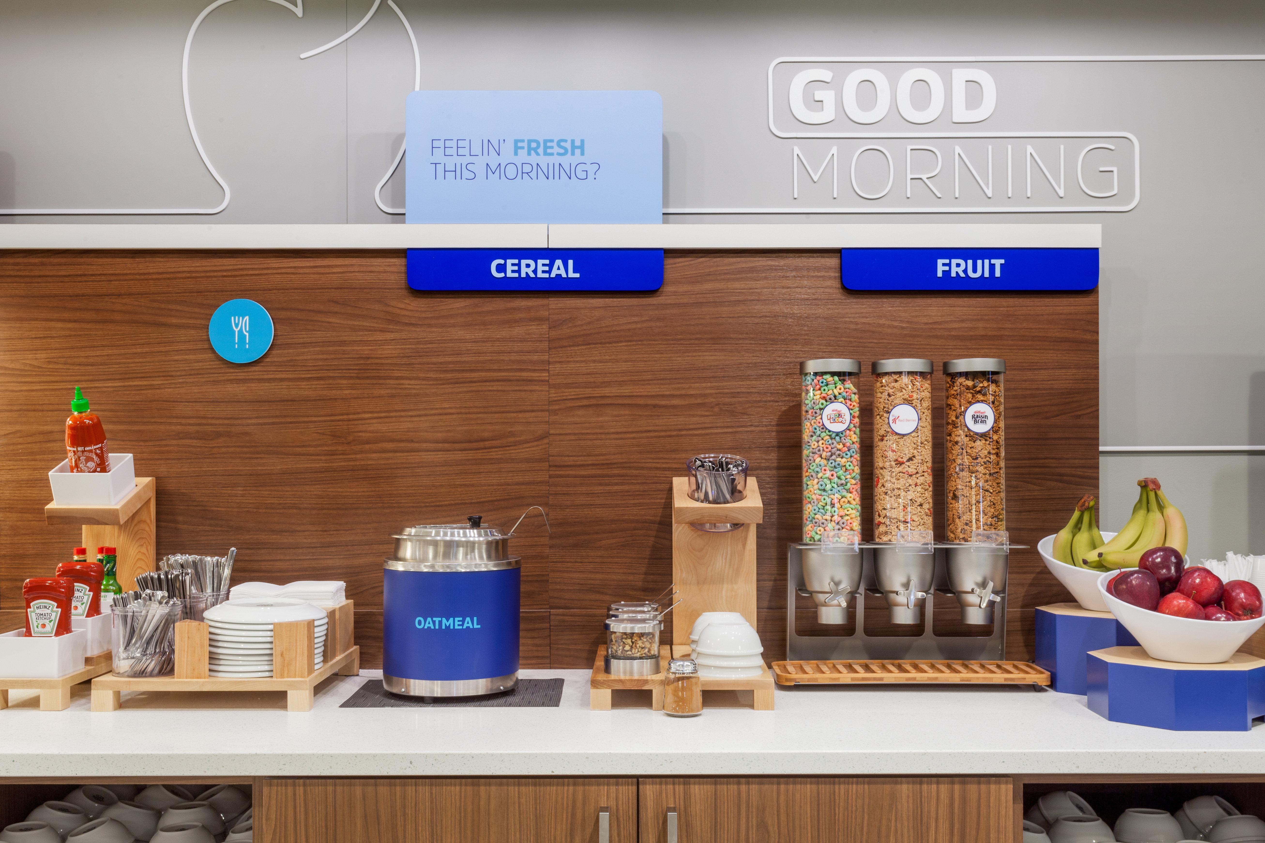 Holiday Inn Express Deforest By Ihg Екстериор снимка
