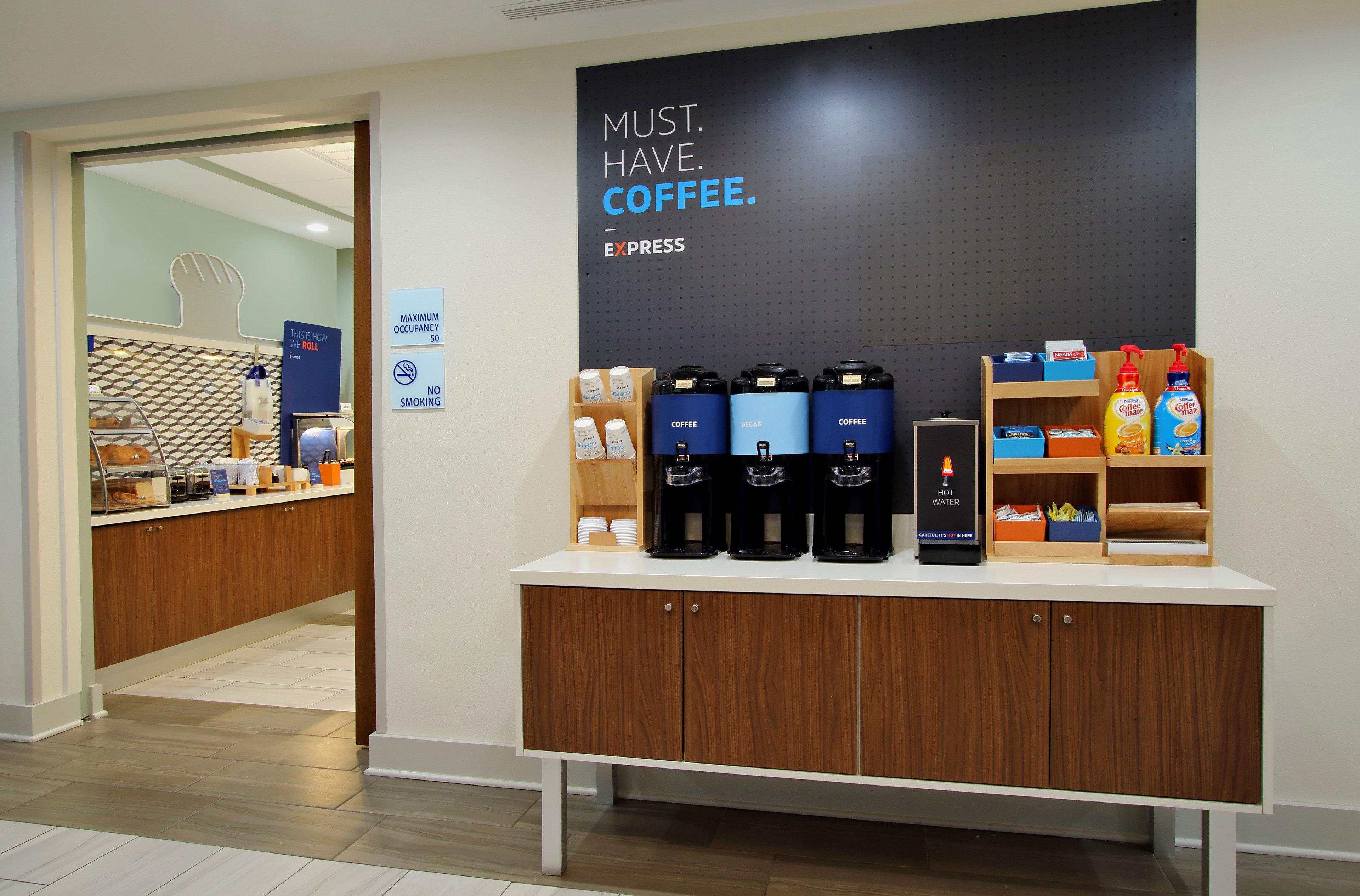 Holiday Inn Express Deforest By Ihg Екстериор снимка